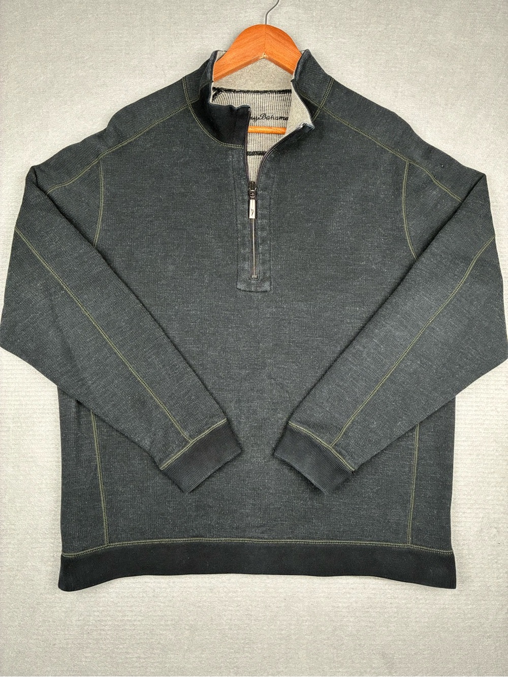 Tommy Bahama 1/4 Zip Pullover Sweater (Reversible?) Mens Large Grey